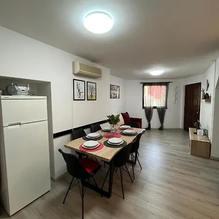 Apartman Dvornekovic Apartamento